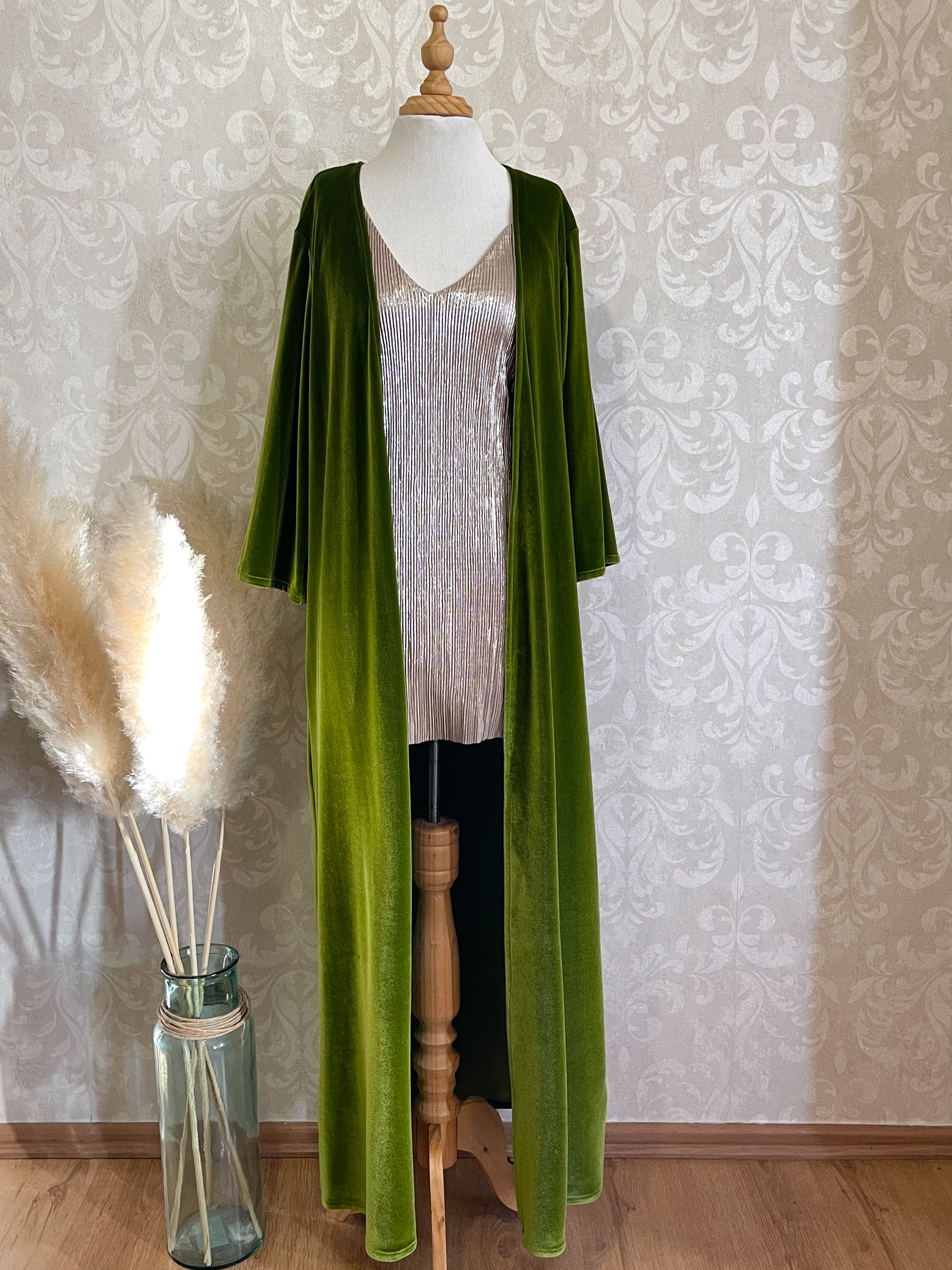 Kimono terciopelo verde pistacho